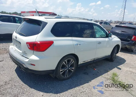 2017 Nissan Pathfinder Platinum z USA, uszkodzony, nr VIN 5N1DR2MM0HC633118